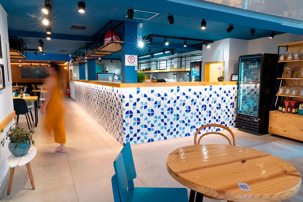 Laís Bellodi - Projeto - Açai Surf